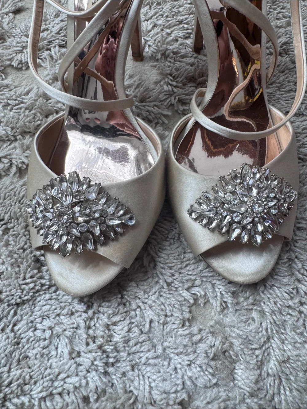 Badgley Mischka ivory satin